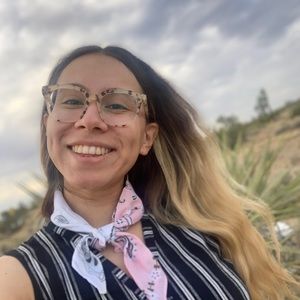 Meet your Posher, Lizbeth